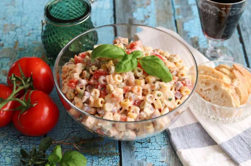 Nudelsalat Tomate-Mozzarella